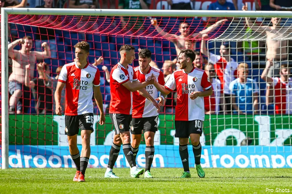 Feyenoord met 21 spelers naar Kosovo