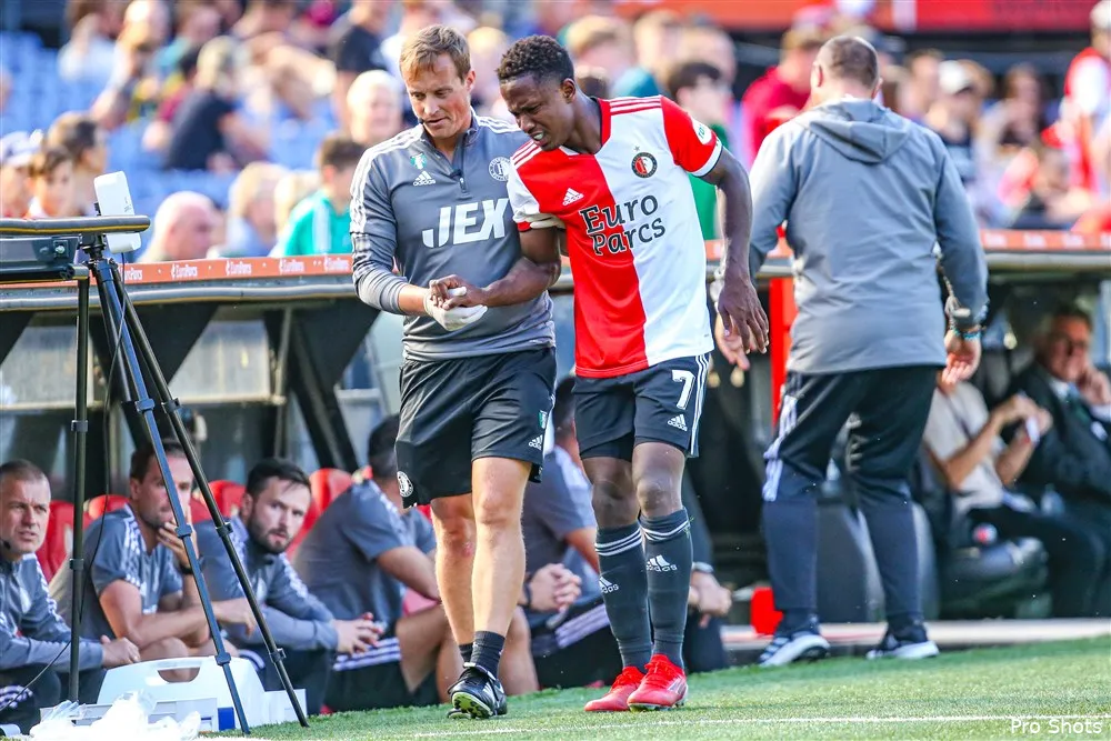 Feyenoord rekent donderdag op Sinisterra