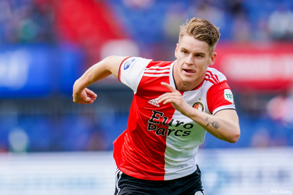 'Hendriks vervanger van Senesi bij Feyenoord'
