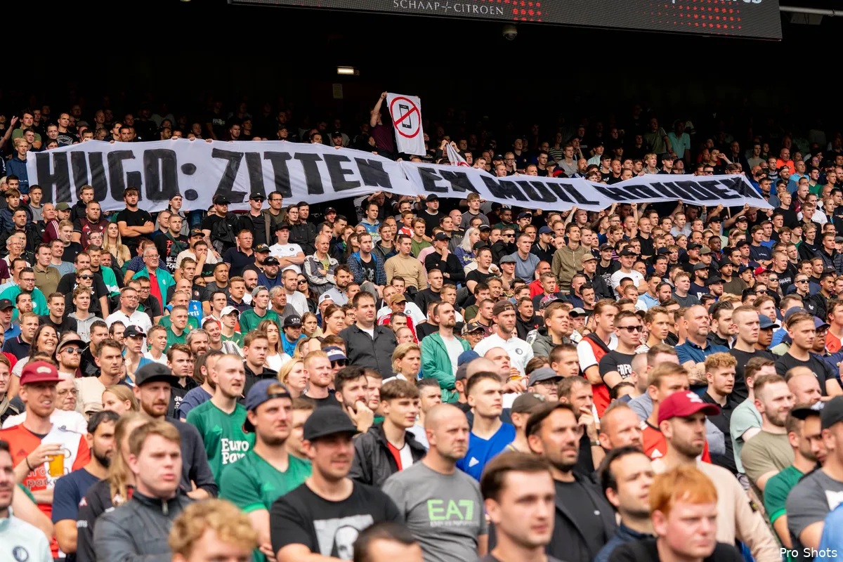 Staantribunes moeten dicht: ''Die zijn er nog blijkbaar, ik wist dat niet''