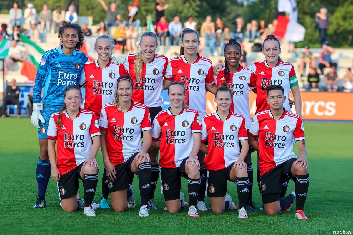 Feyenoord Vrouwen pakken in slotminuut punt op Varkenoord