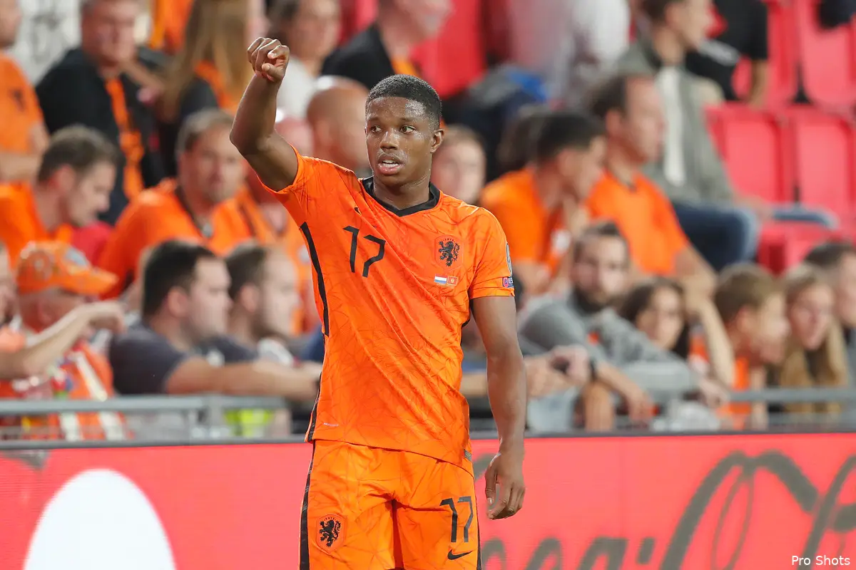 De linksachter voor Oranje? ''Lichte voorkeur voor Malacia''