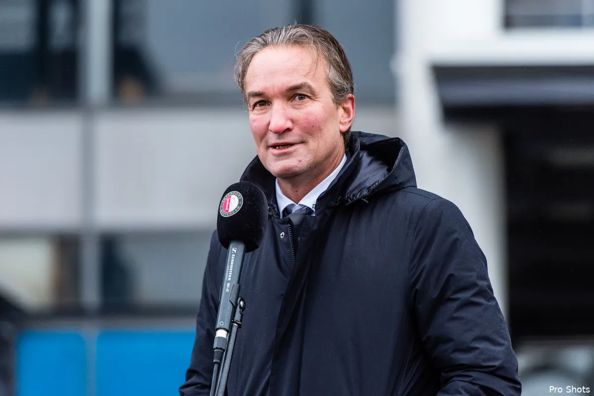'Koevermans voelde zich niet gesteund door RvC; Feyenoord praat met opvolger'