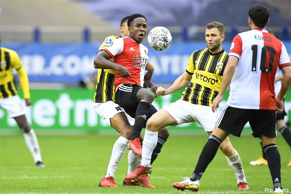 Slordig en vermoeid Feyenoord gaat onderuit in Arnhem