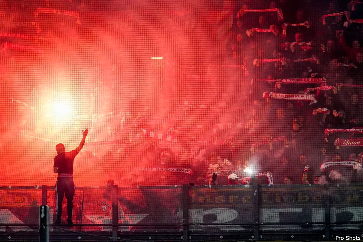 'Horroravond' voor Union Berlin: ''Hooligan-aanval, gewonde fans en een nederlaag''