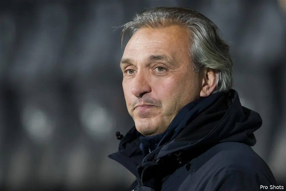 Maaskant ontkent sollicitatie, maar staat wel open voor Feyenoord