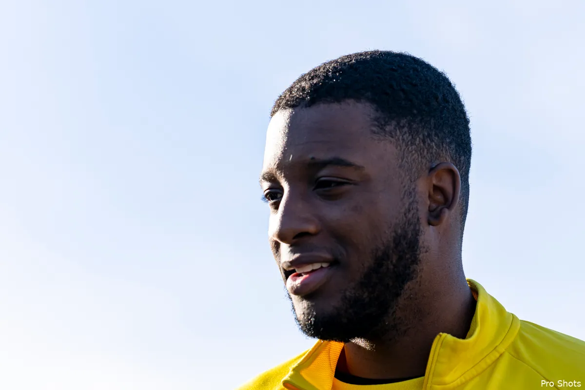 Bazoer over Feyenoord: ''Helemaal geen contact''