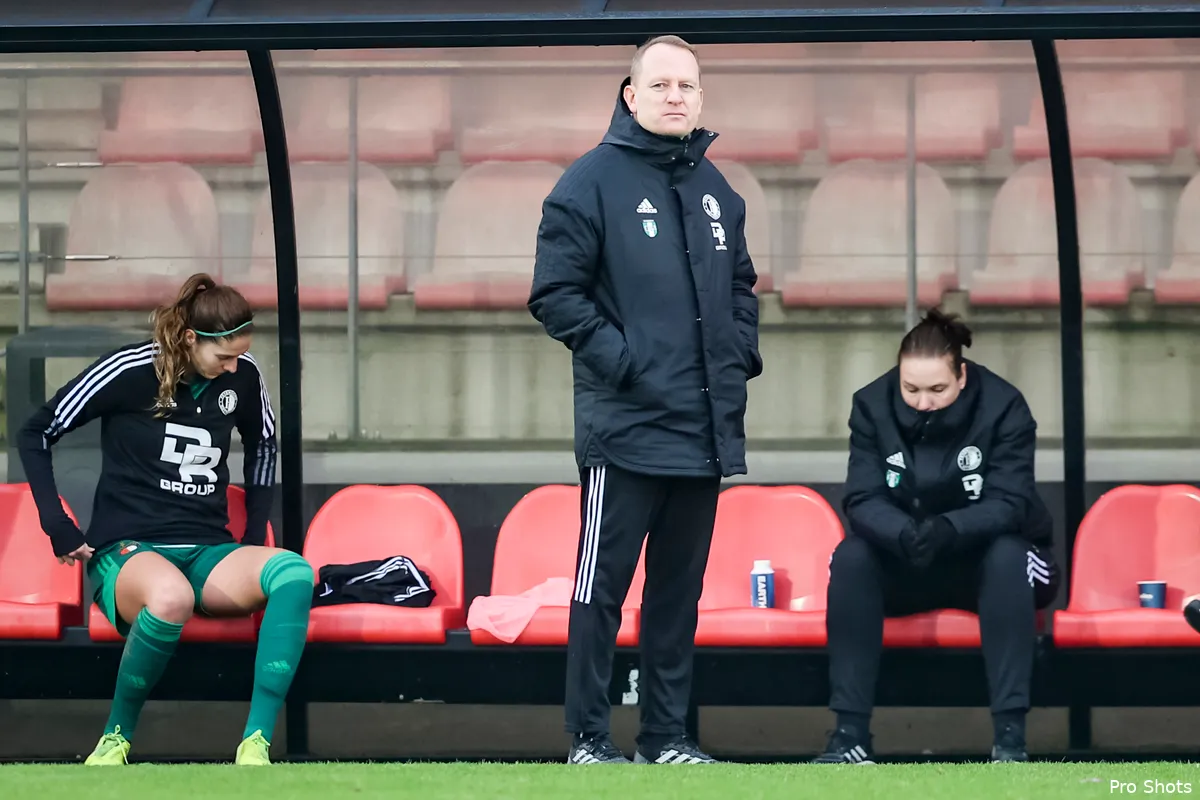 Mulder verlengt contract als hoofdtrainer Feyenoord Vrouwen 1