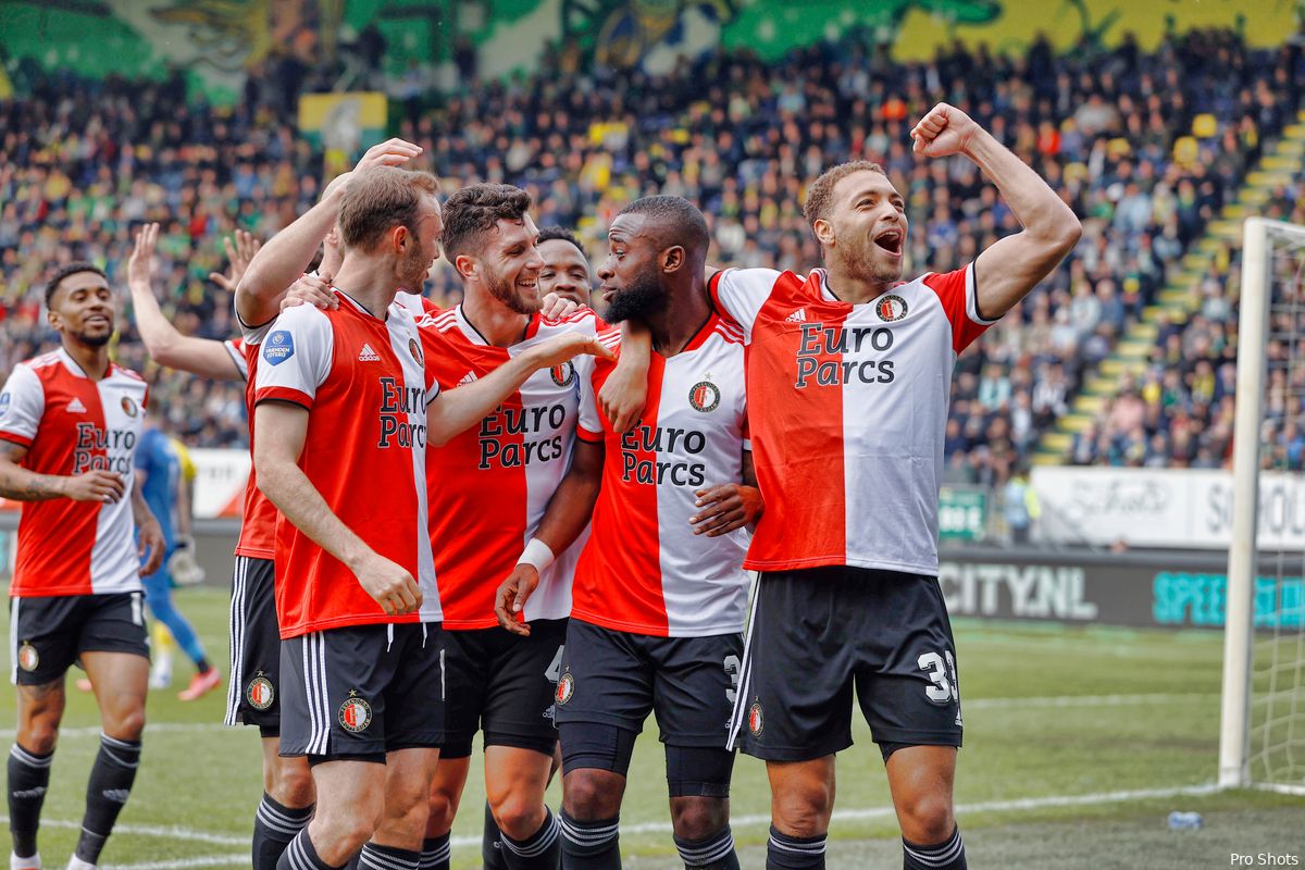 Eredivisie: Feyenoord profiteert van gelijkspel FC Twente