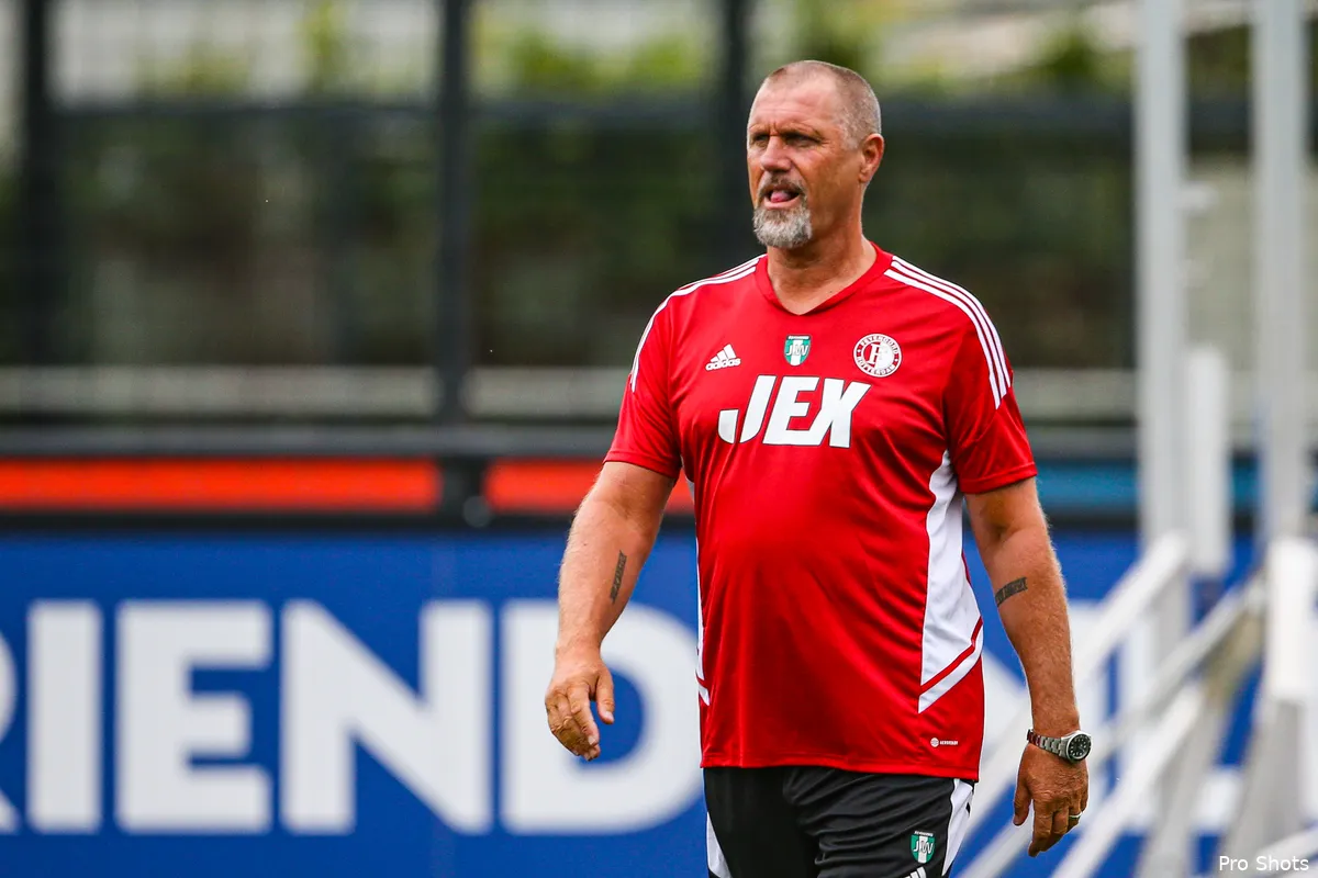 De Wolf zet nieuwe Feyenoord-tatoeage: ''Hopelijk niet de laatste''