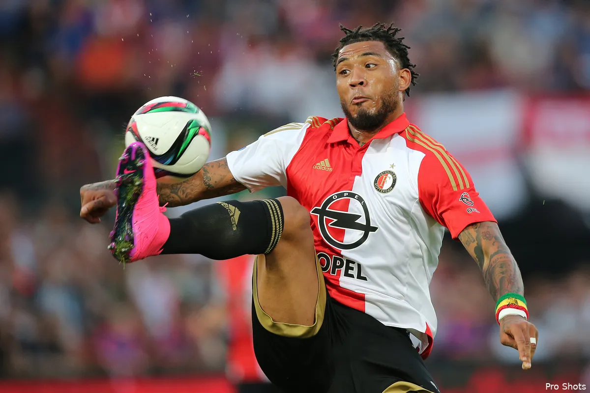 'Feyenoord kiest voor kraagje bij nieuw thuisshirt'