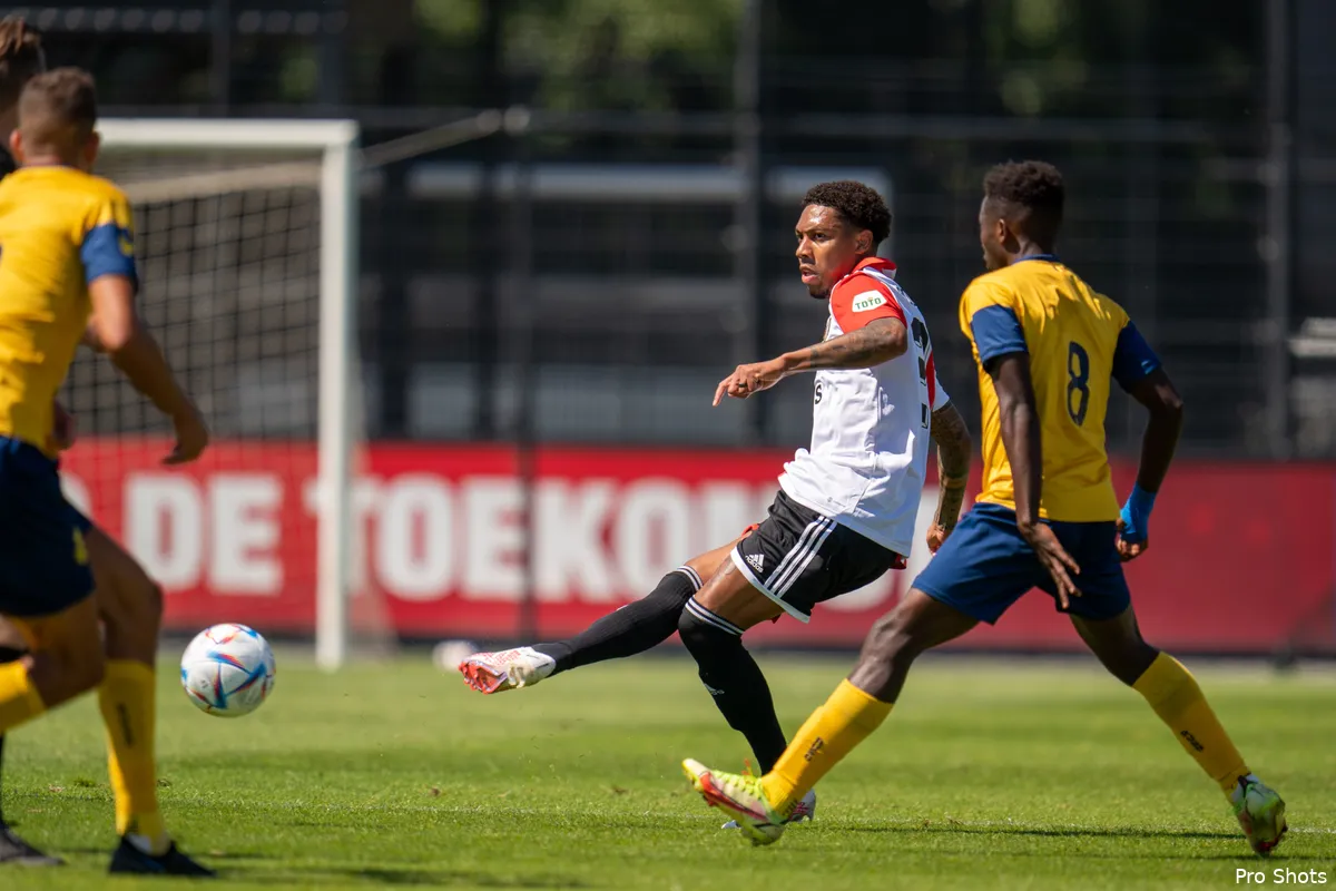 Slot gunt Boëtius half uur speeltijd; Arnesen even terug