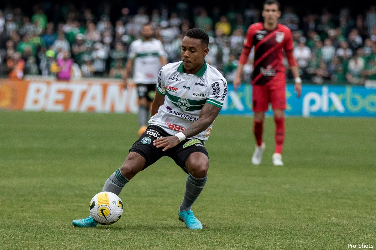 Braziliaanse dribbelaar gaat een sensatie worden bij Feyenoord