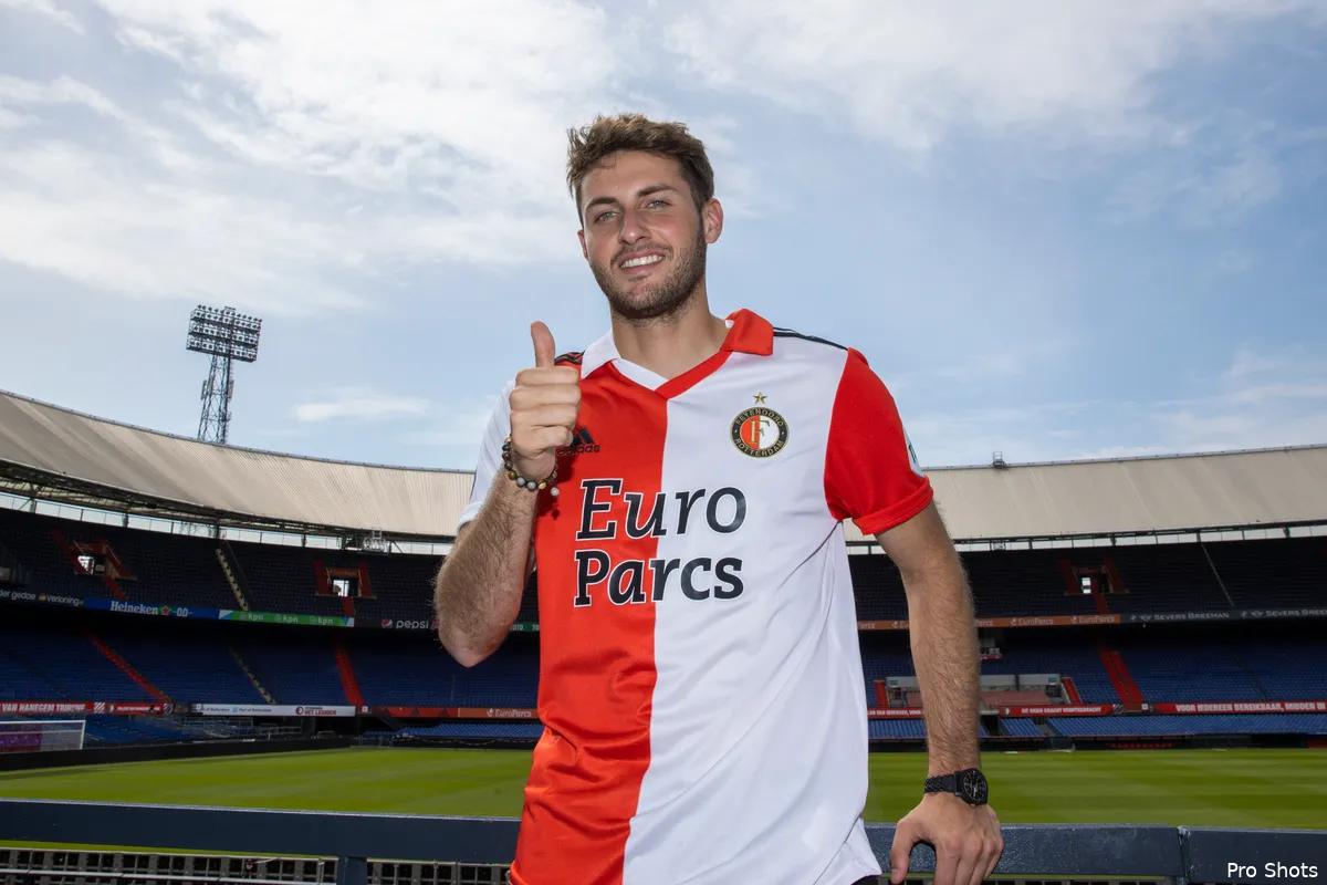 Officieel: Giménez is Feyenoorder