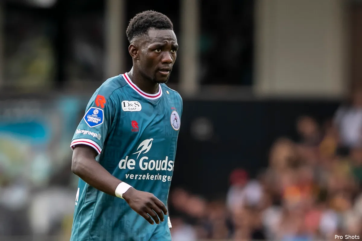 Kitolano: ''De club Feyenoord is een beetje te groot voor mij''