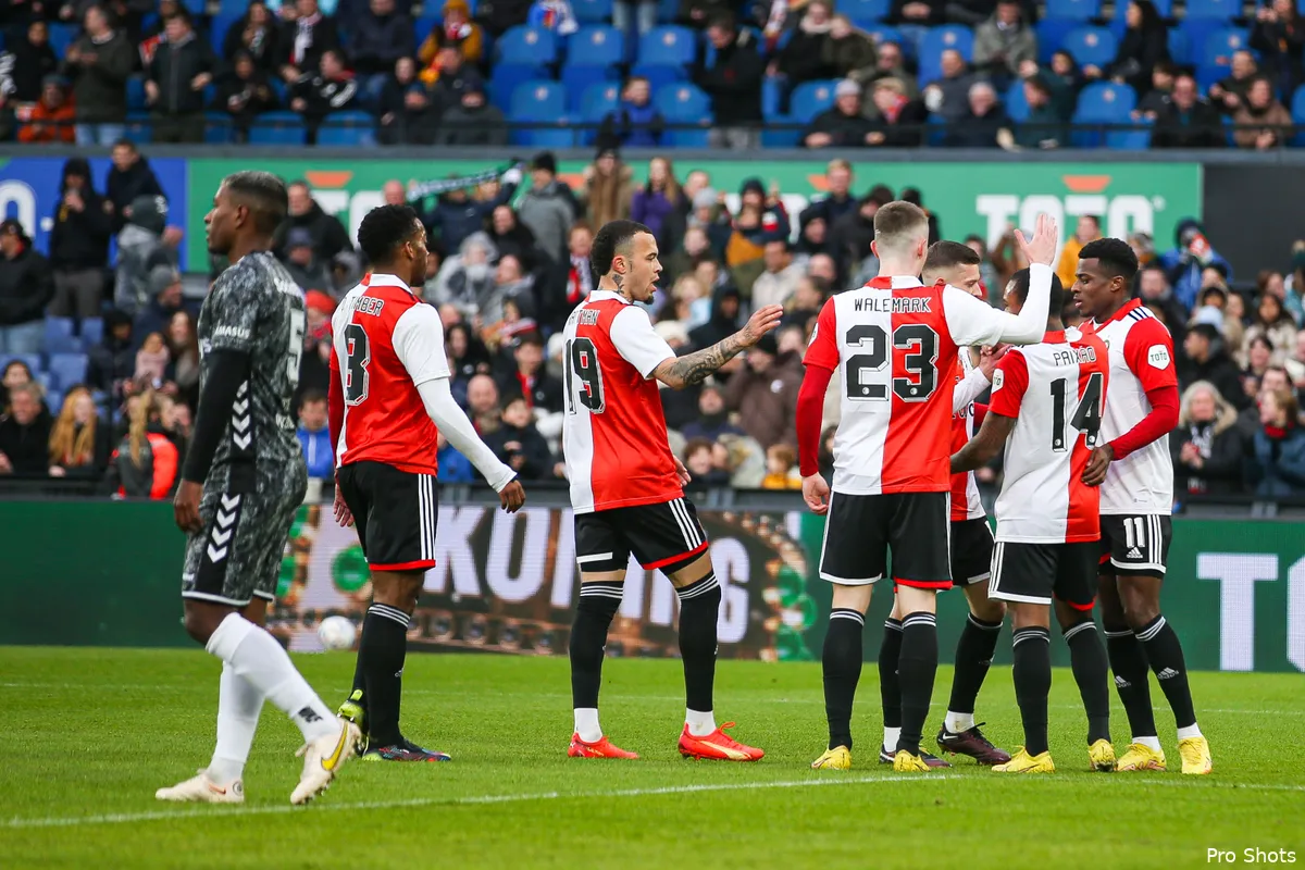 Feyenoord speelt dit weekend onderlinge oefenwedstrijd