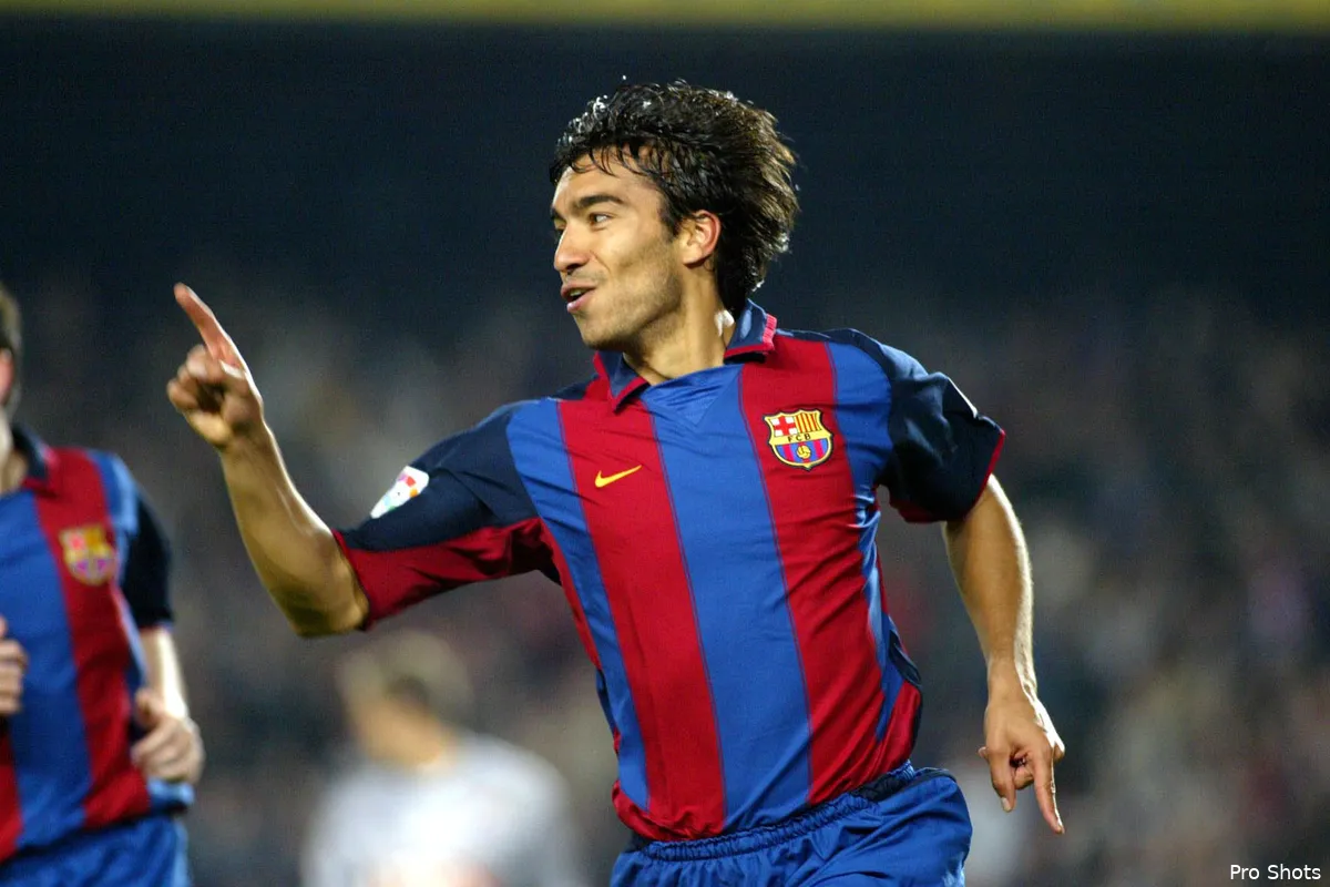 Van Bronckhorst: ''Een aantal jongens ontfermt zich dan over je''