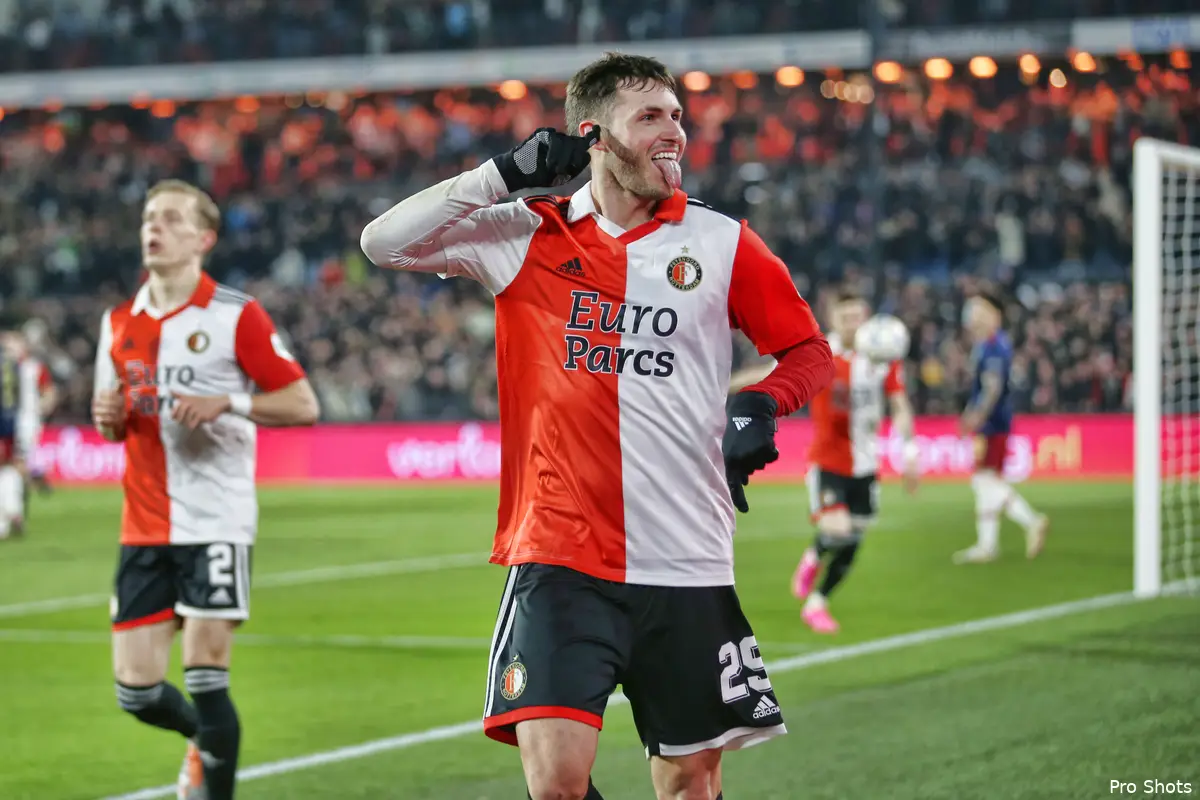 Supporters United na Gimenez geruchten: ''Koop anders heel Feyenoord!''