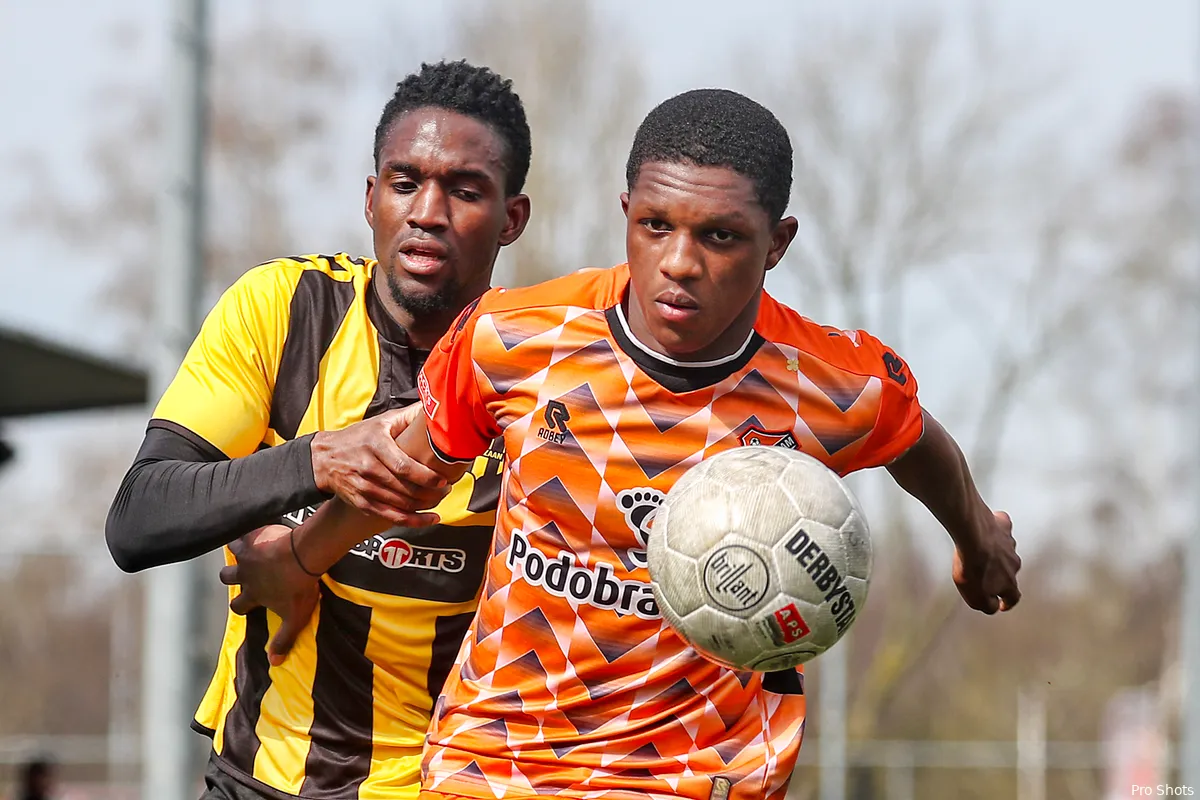 'Feyenoord werkt aan komst talentvolle Givairo Read'