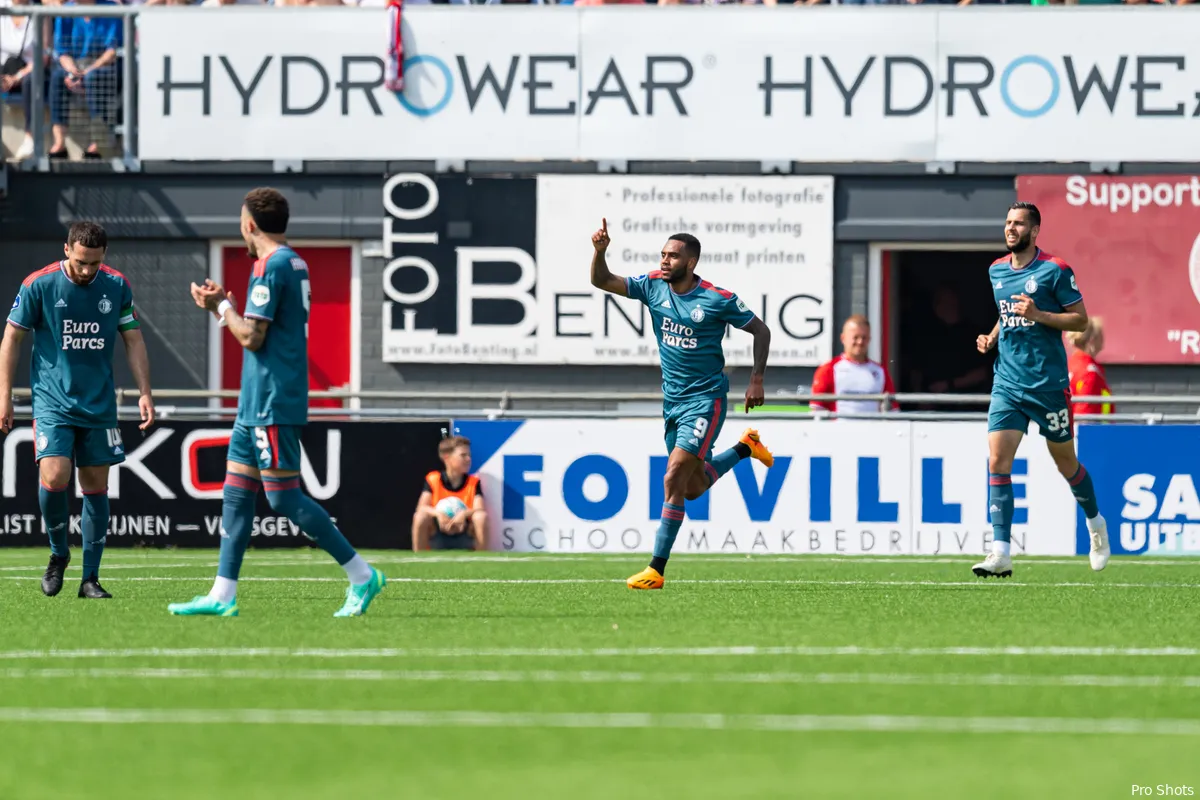 Feyenoord wint laatste uitwedstrijd van het seizoen in Emmen