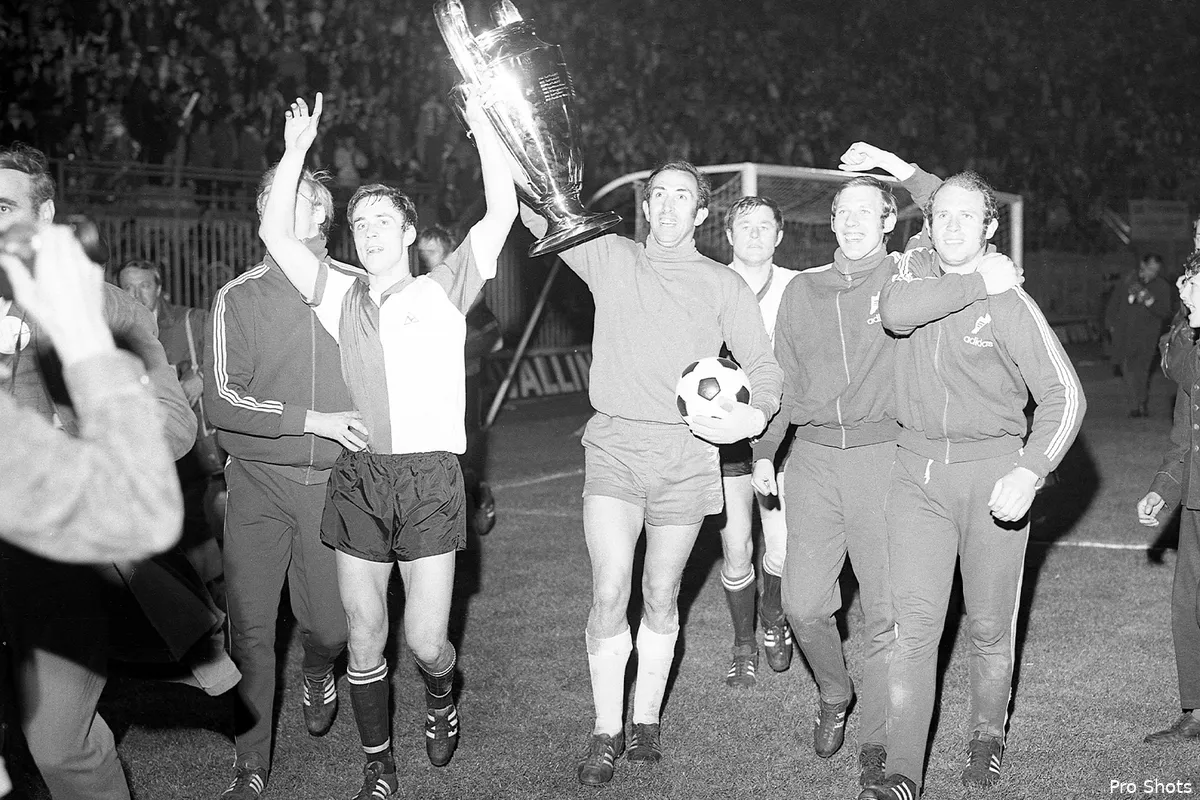 Van Hanegem: "Waarom hebben wij eigenlijk nooit gedacht aan die twee?"