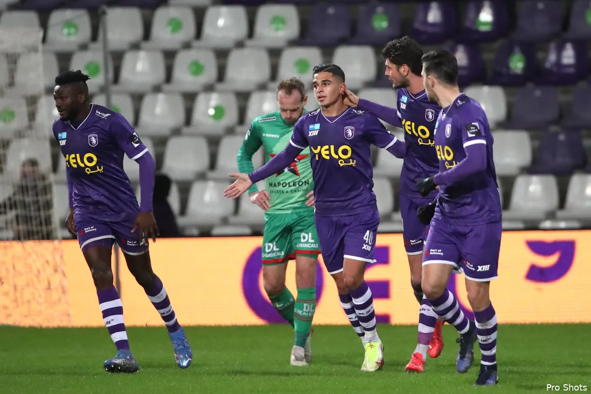 'Feyenoord in onderhandeling met Beerschot over Sebaoui'