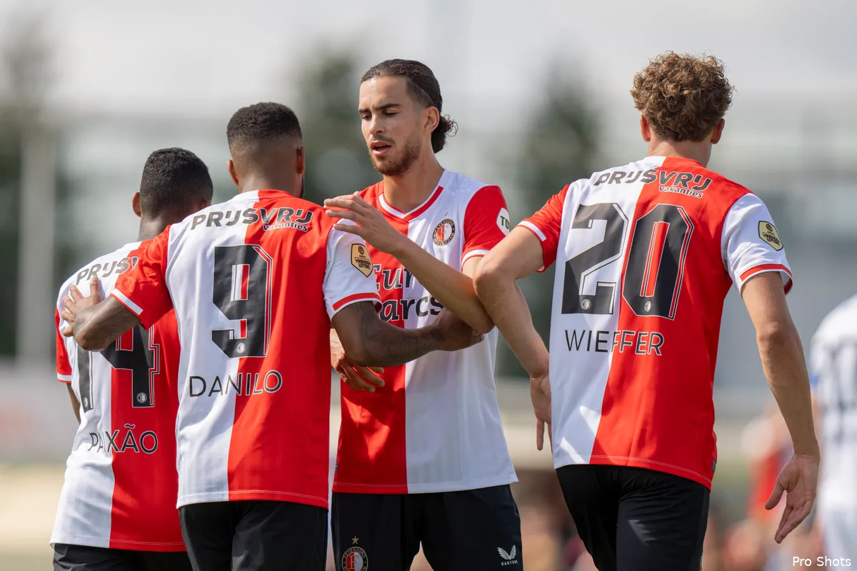 Feyenoord maakt met internationals indruk tegen Club Brugge