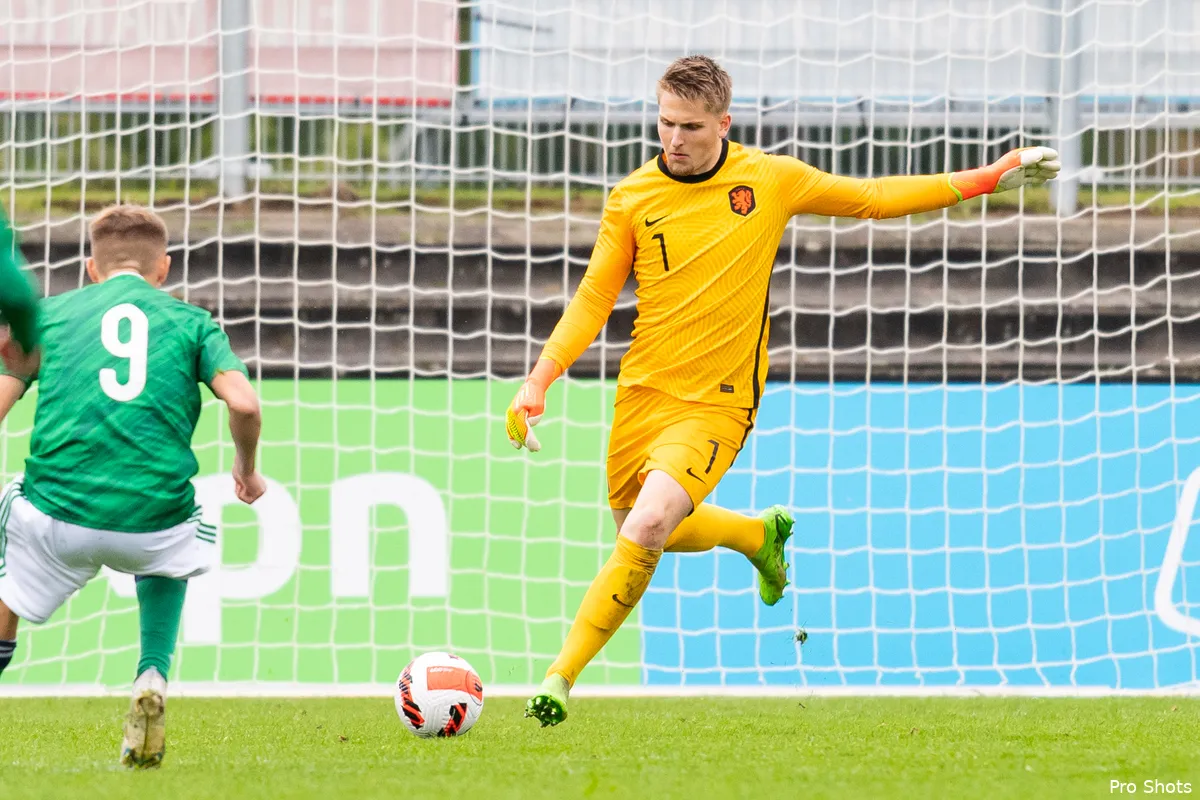 'Feyenoord en Manchester City bereiken akkoord over Mikki van Sas'