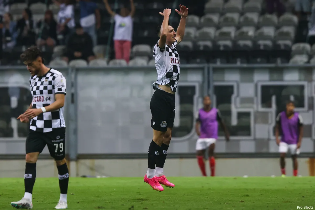 Boženík doet Kökcü pijn met winnende doelpunt in extra tijd
