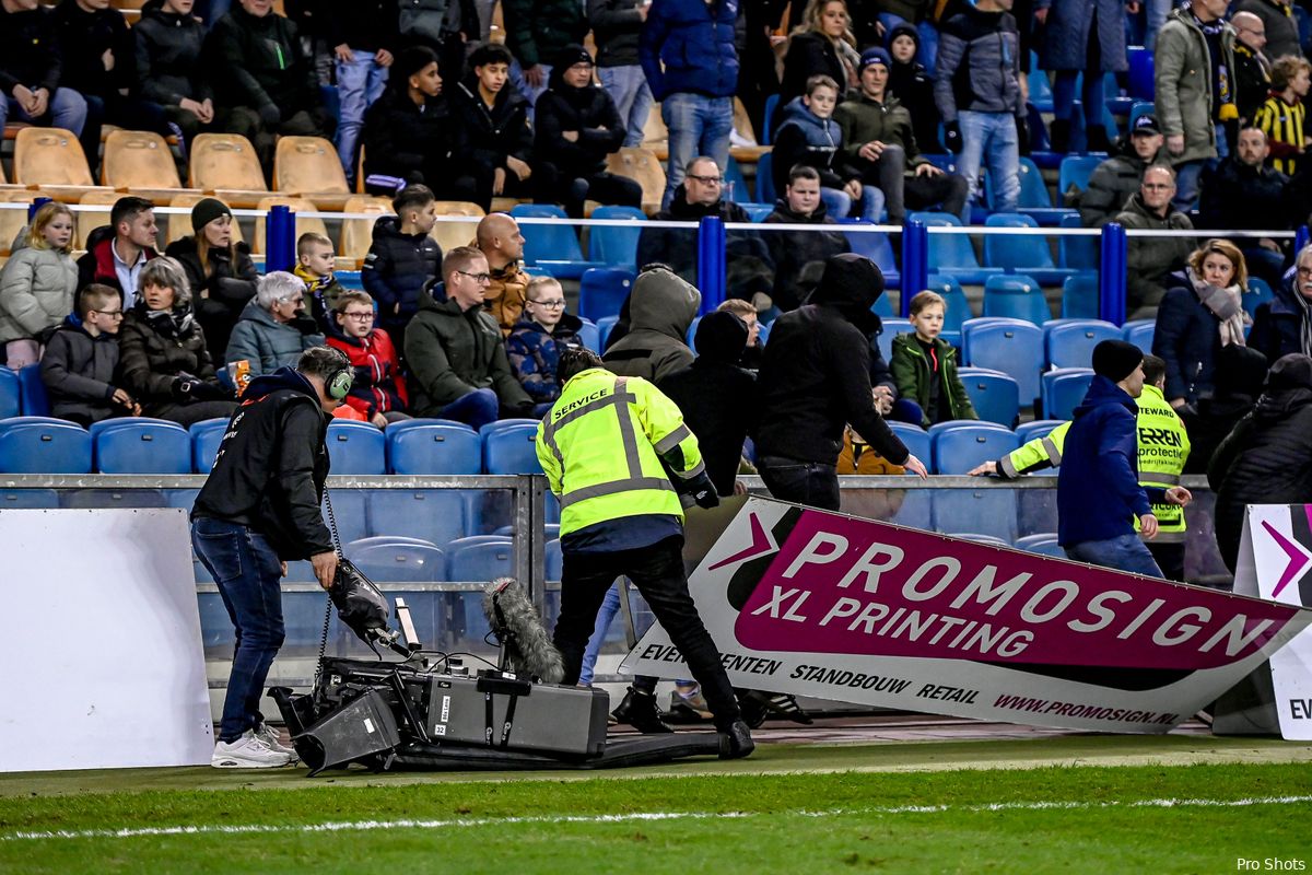 Vitesse woedend na duel tegen Feyenoord: ''Voetbal gaat naar de knoppen''