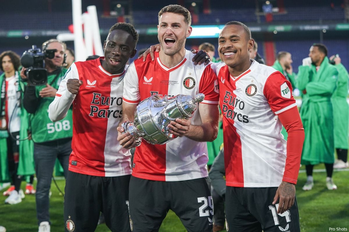 VI: Minteh keert na trainingskamp met Newcastle United terug bij Feyenoord