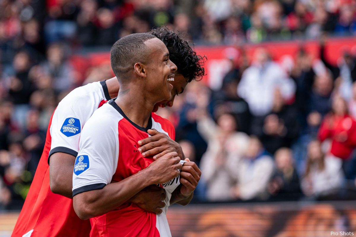 Feyenoord opent competitie in uitverkochte Kuip