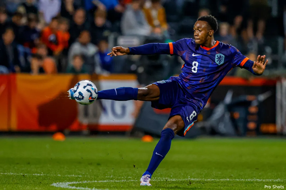 copyright proshots 26239922