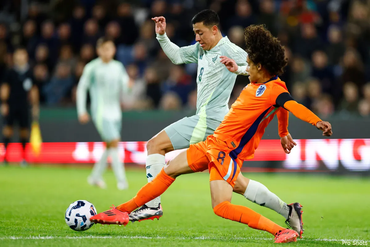 copyright proshots 26442128