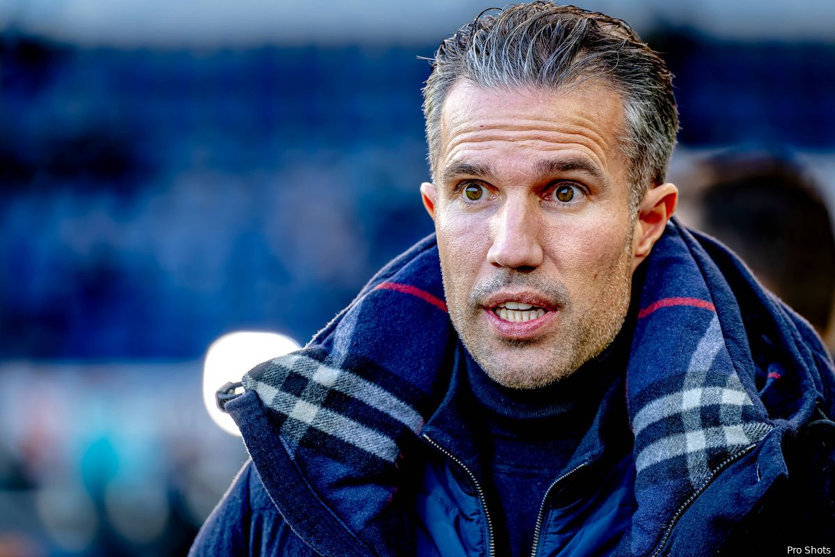 Van Persie en Hake als duo? "Logisch op papier, maar praktijk is anders"
