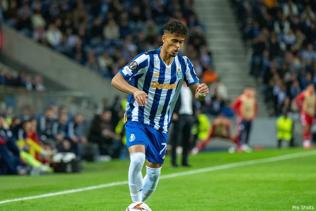 copyright proshots 27530818