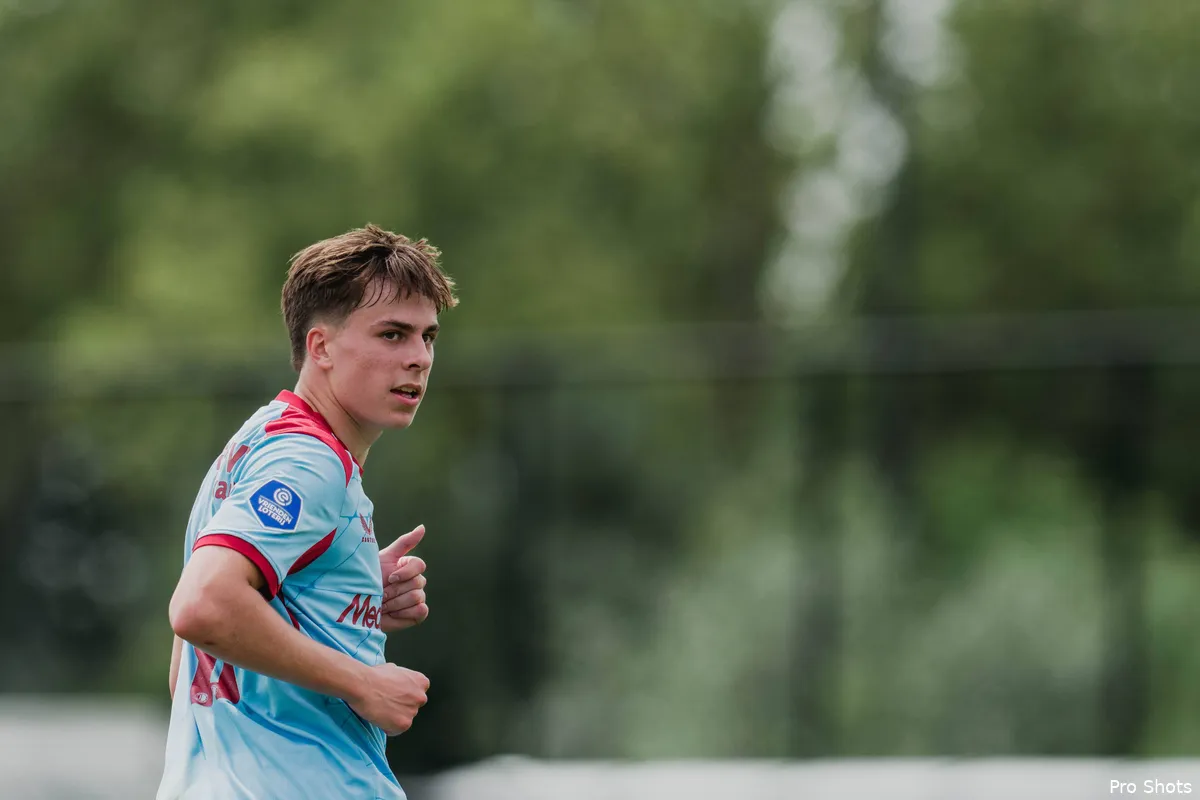 Copyright-ProShots-30181917