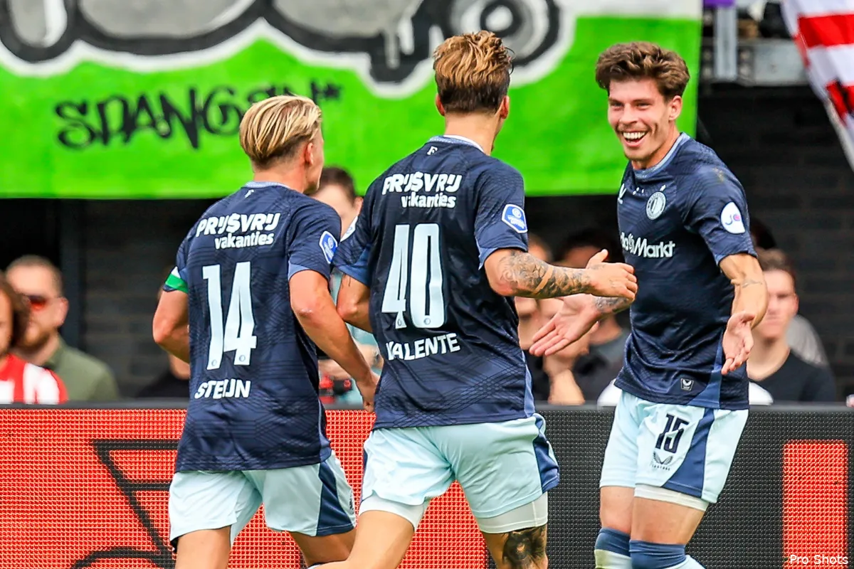 Copyright-ProShots-30774804