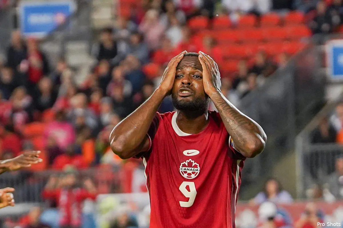 Copyright-ProShots-29717335