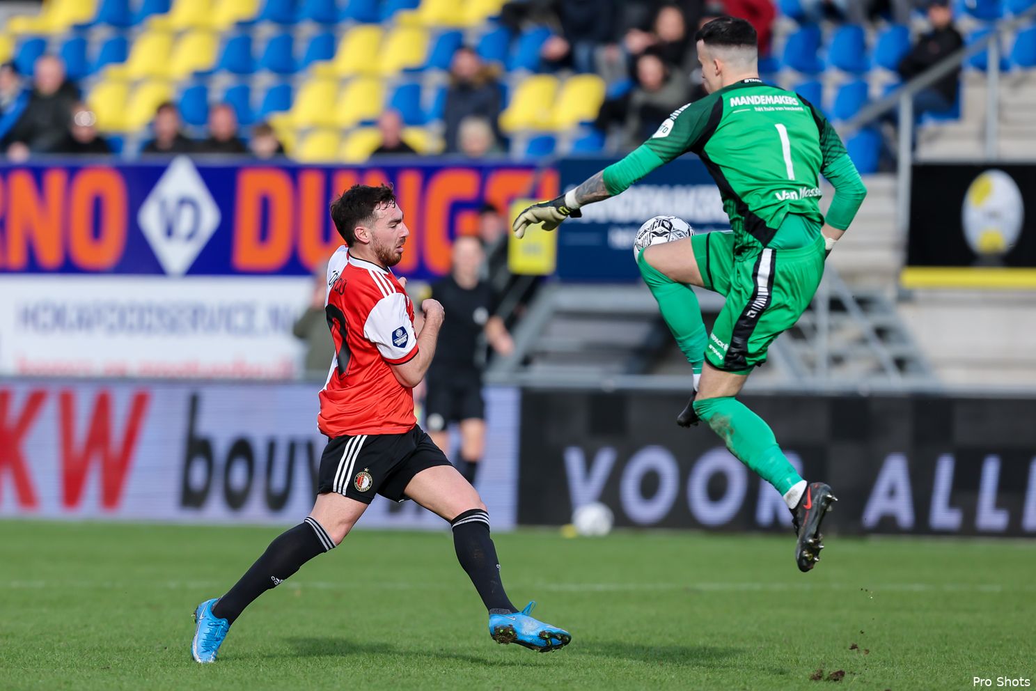 Feyenoord trekt met moeite zege op RKC over de streep