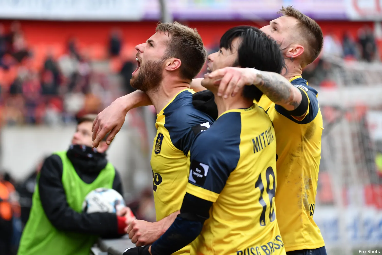 MATCHDAY! Feyenoord oefent tegen stuntclub Union Sint-Gillis