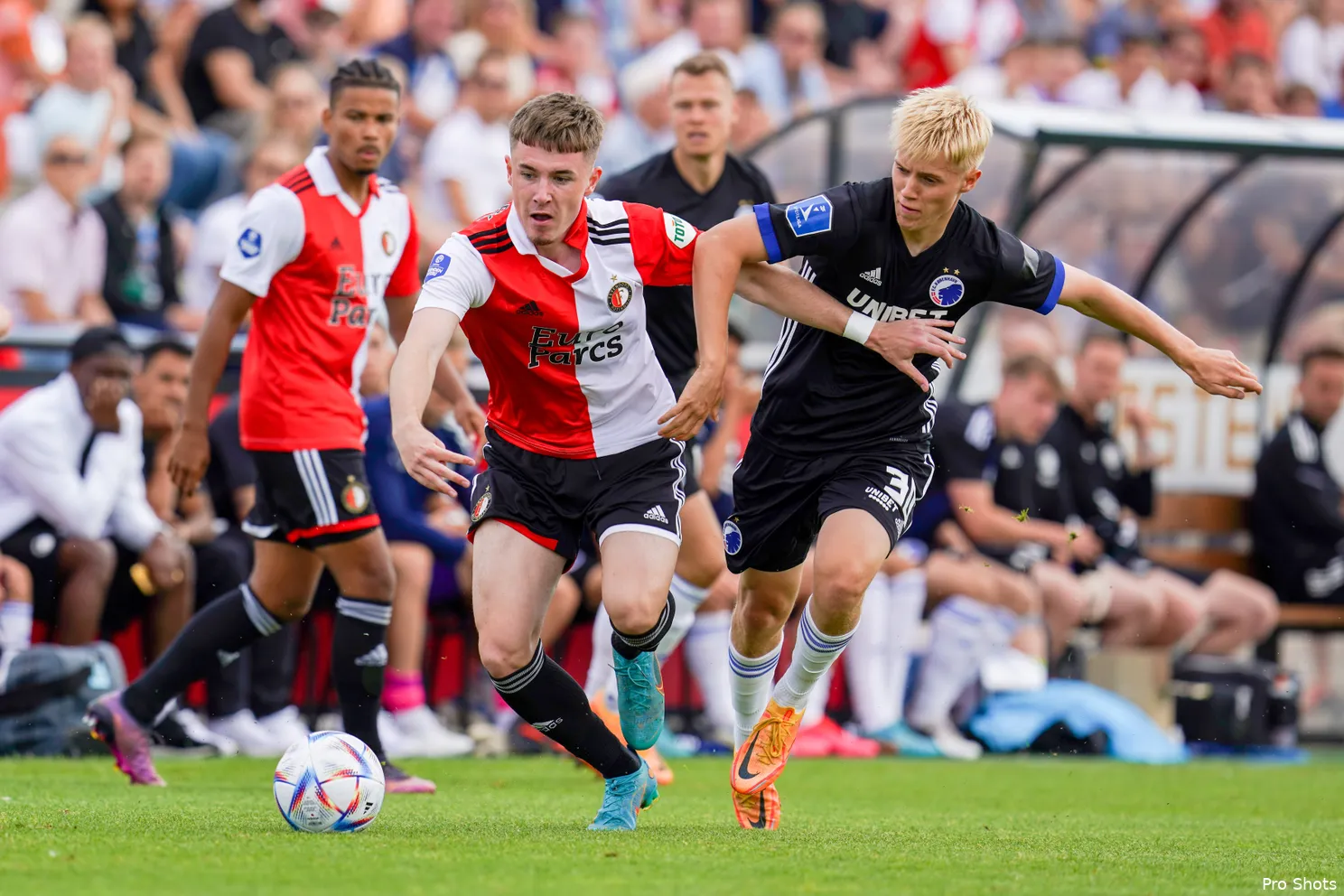 Feyenoord pijnlijk onderuit tegen FC Kopenhagen