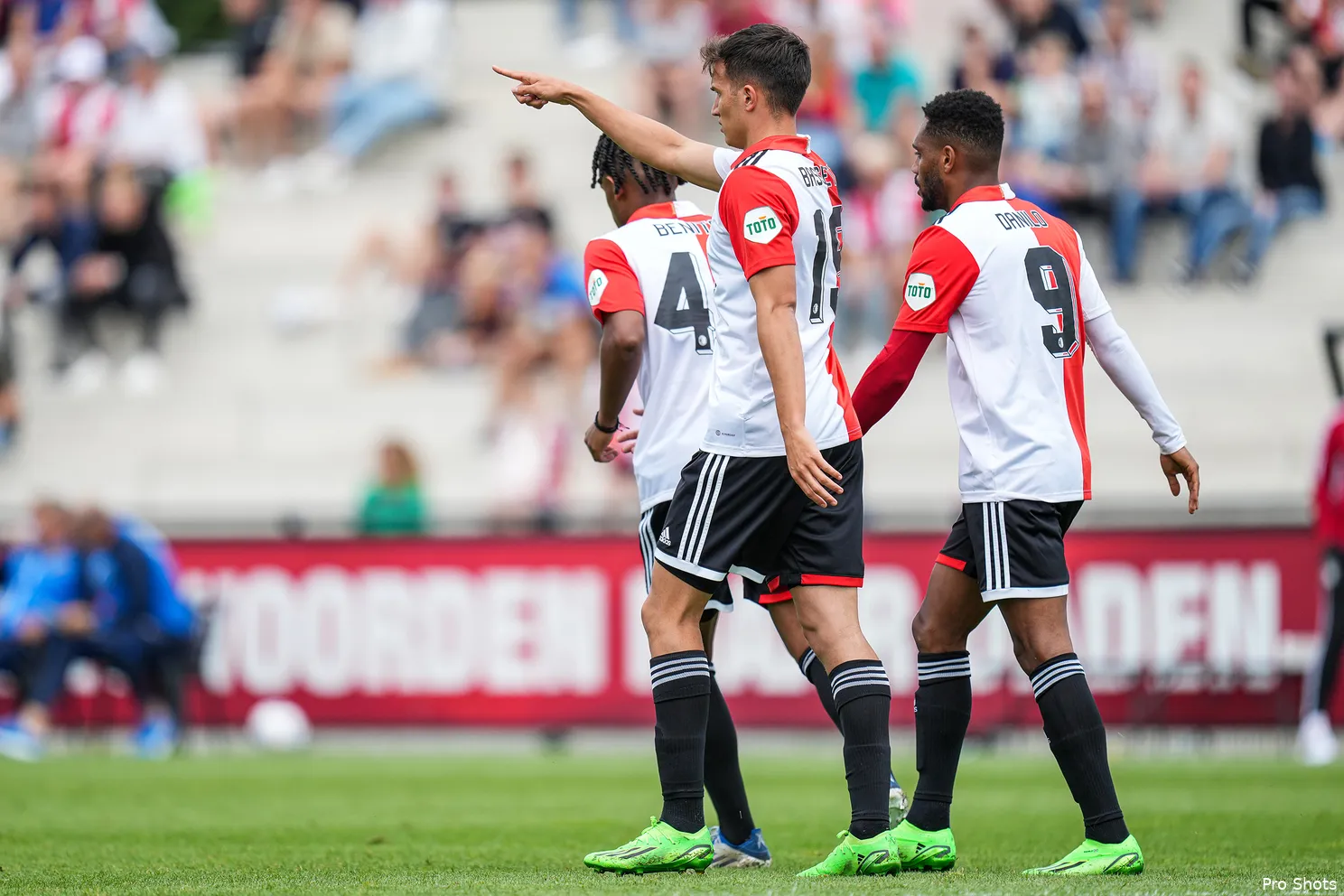 Afgelopen | Feyenoord - NAC Breda (6-1)