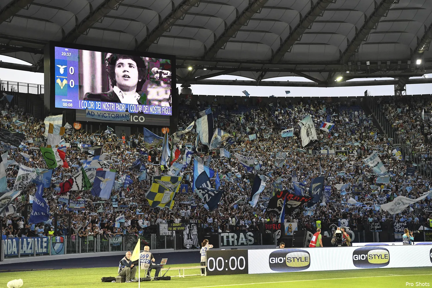 copyright proshots 16720442