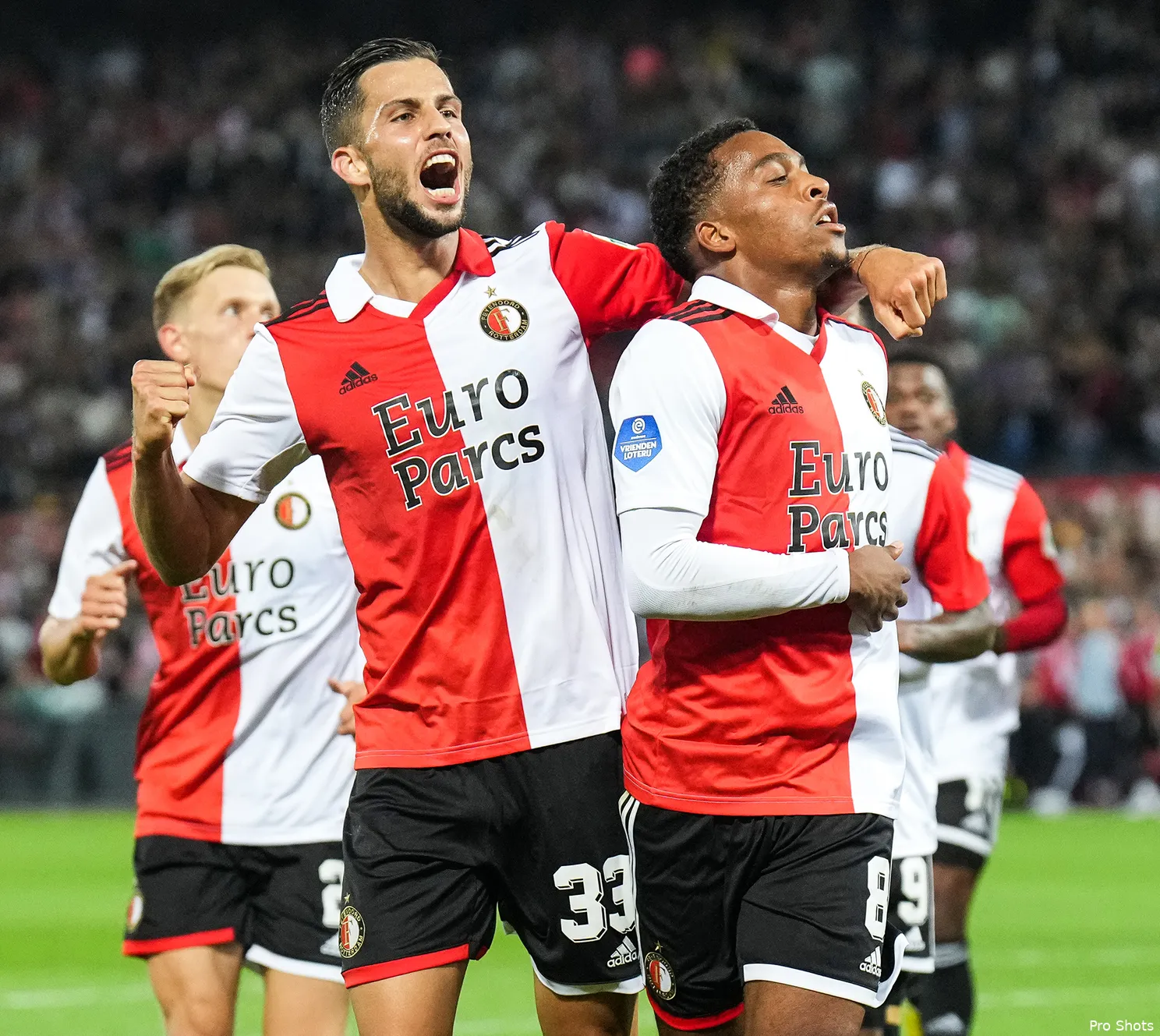 Hancko imponeert bij winnend Feyenoord
