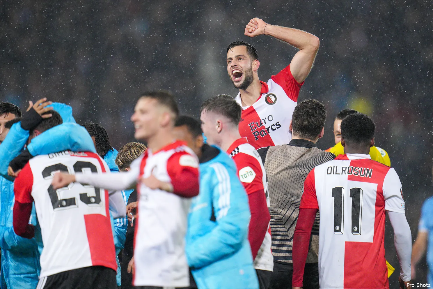 Stem nu op jouw FR12 Speler van de Maand november