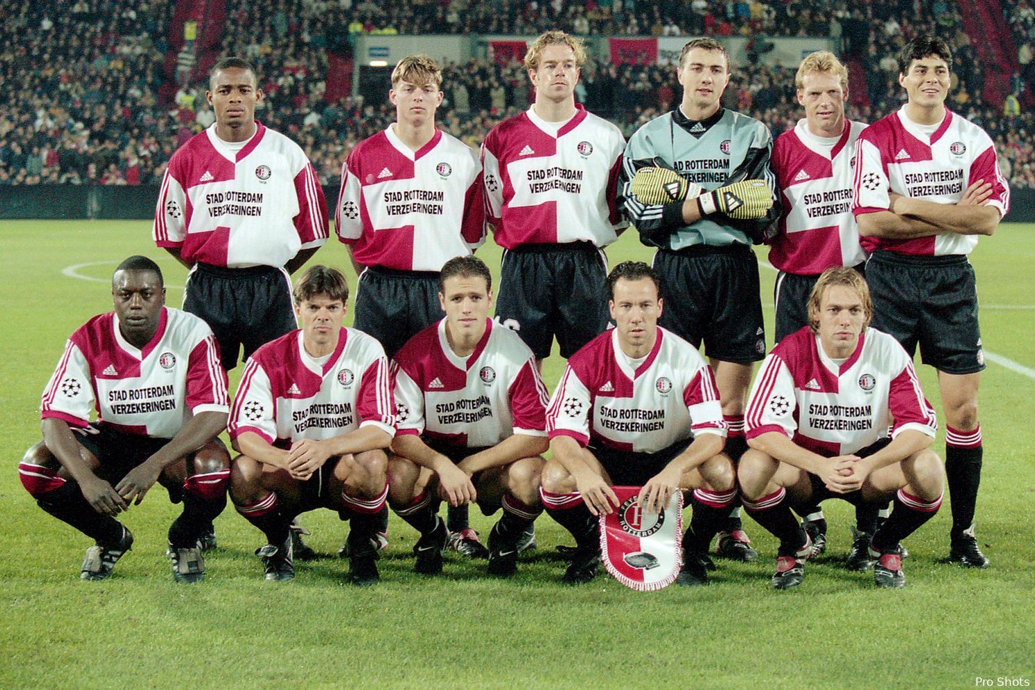 Champions League duel van Feyenoord tegen Boavista in het seizoen 1999/2000