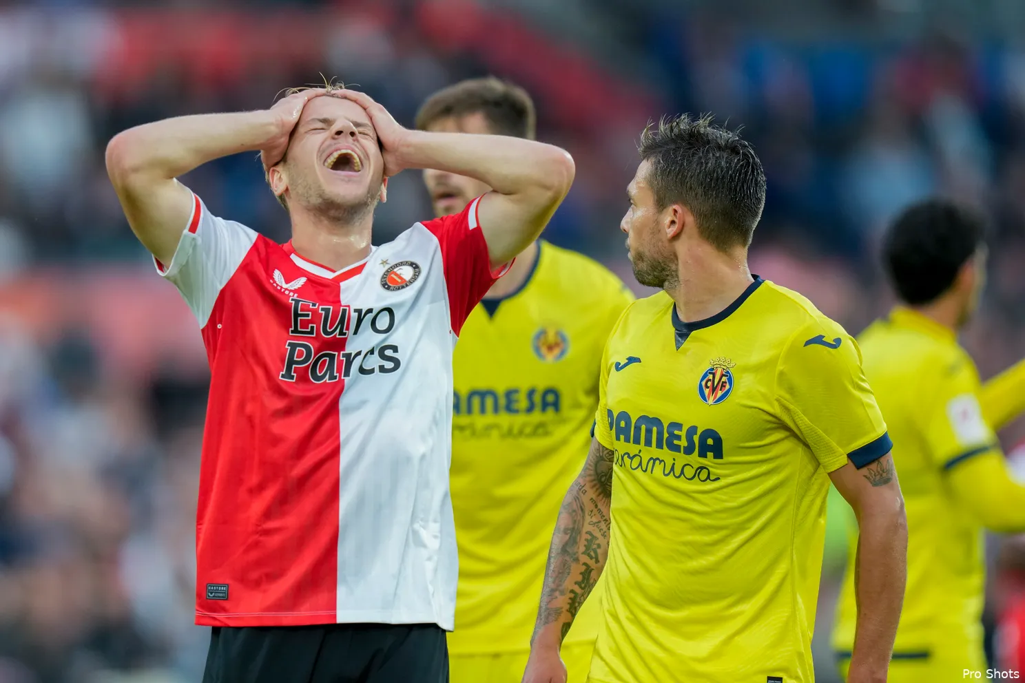 Feyenoord speelt gelijk tegen Villarreal CF