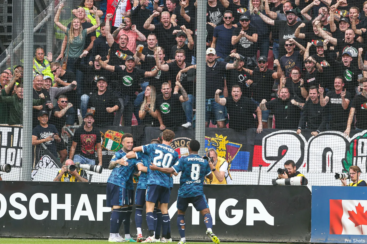 copyright proshots 22190951