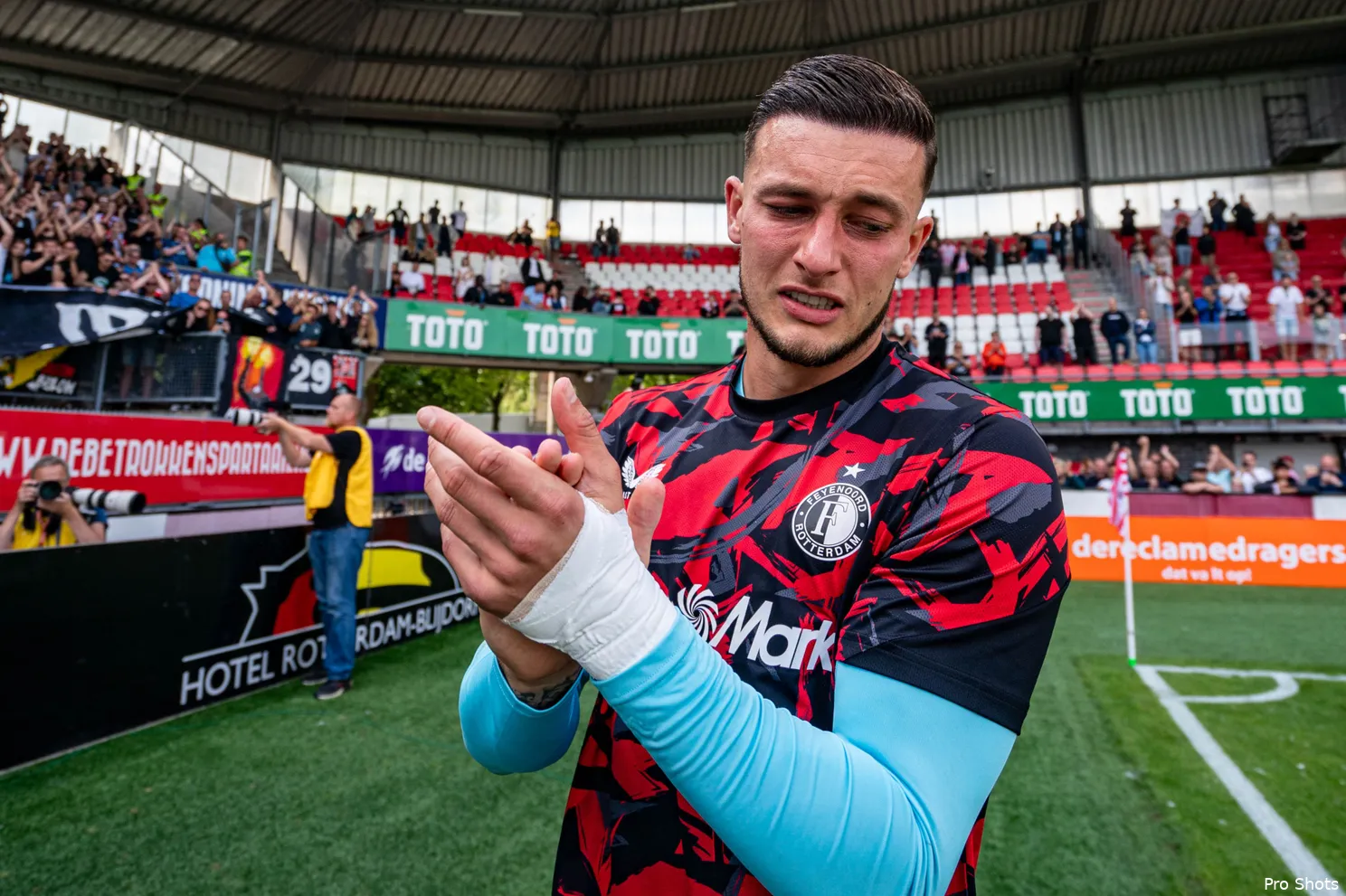 copyright proshots 26117331